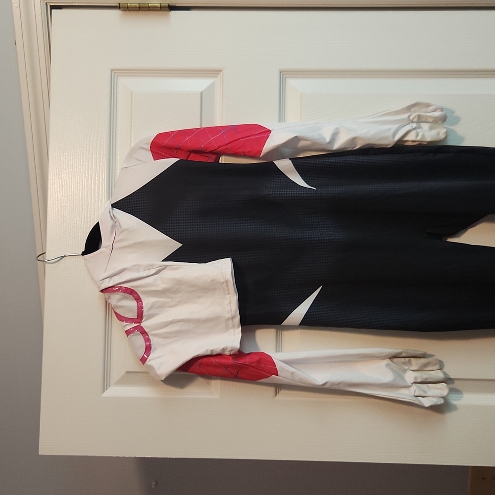 Gwen spider verse costume, size 10-12